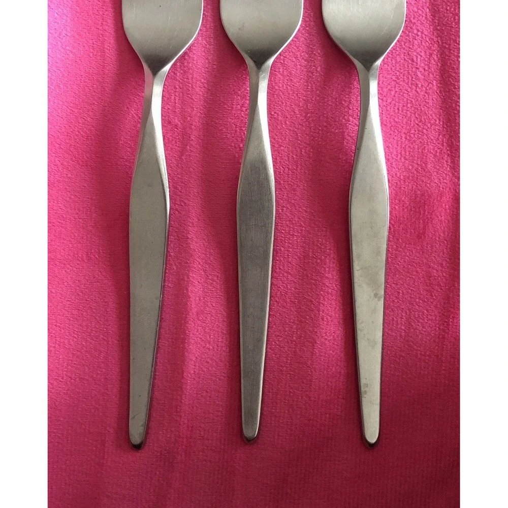 3 Dinner Forks Noritake LINDEN Japan 18/8 Stainless 7 3/8